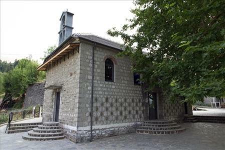 Athamania Artas Hotel Athamanio Buitenkant foto